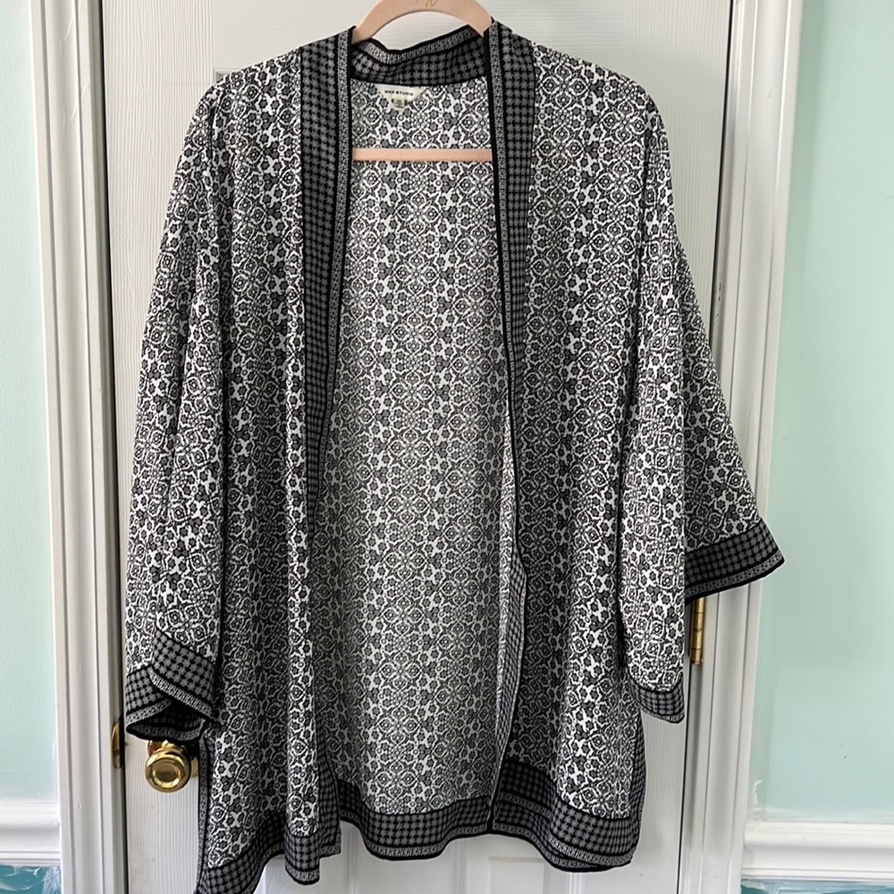 Kimono Black & White